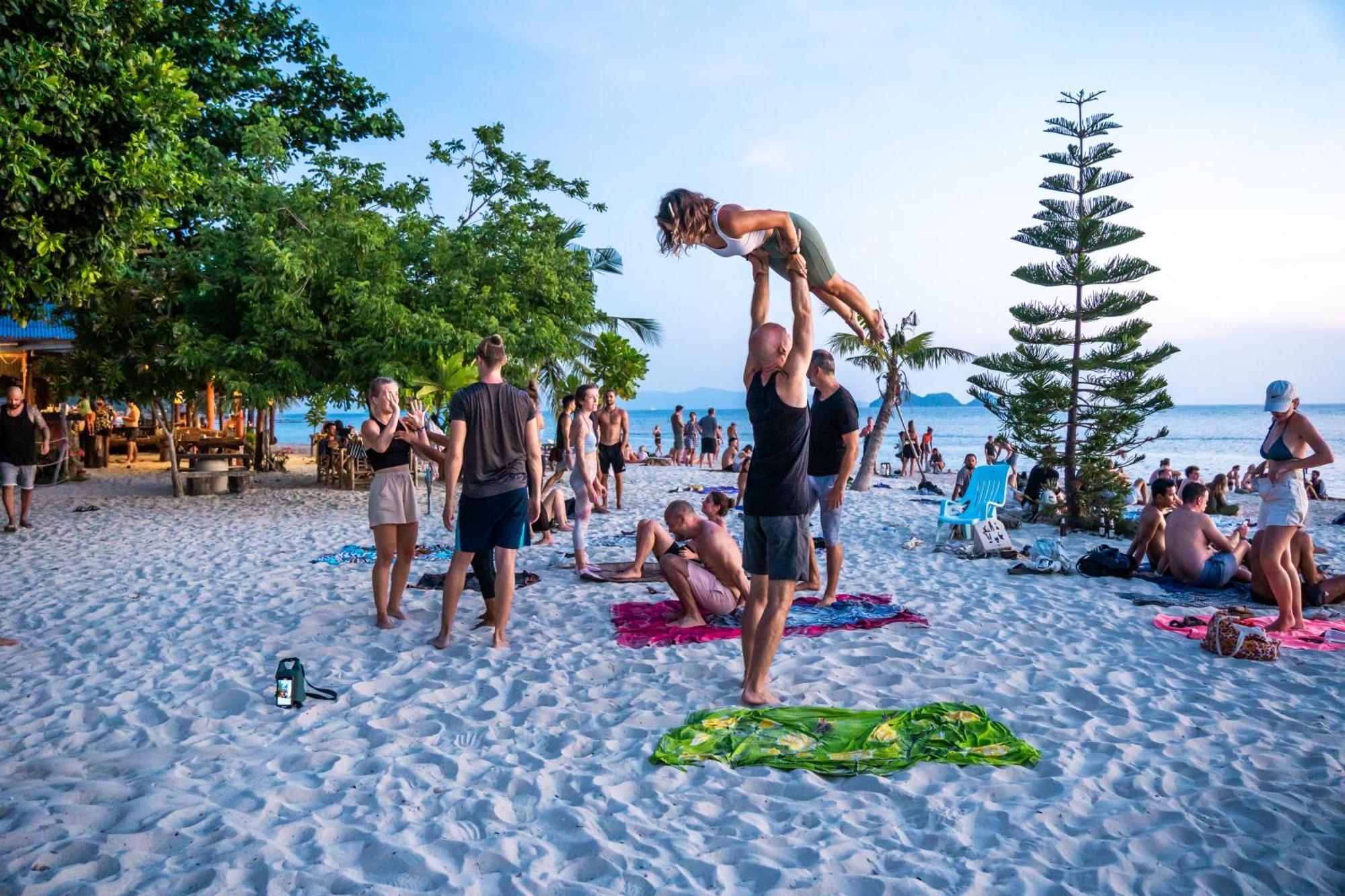 Bodega Koh Pha Ngan Beach 통살라 외부 사진