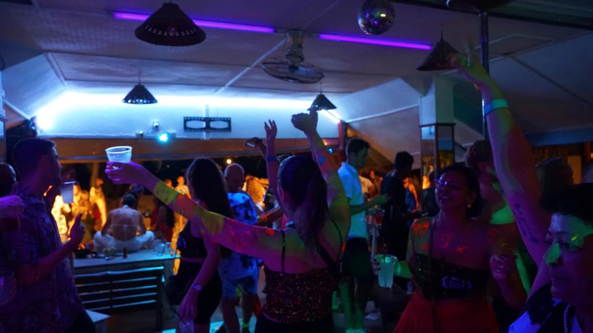 Bodega Koh Pha Ngan Beach 통살라 외부 사진